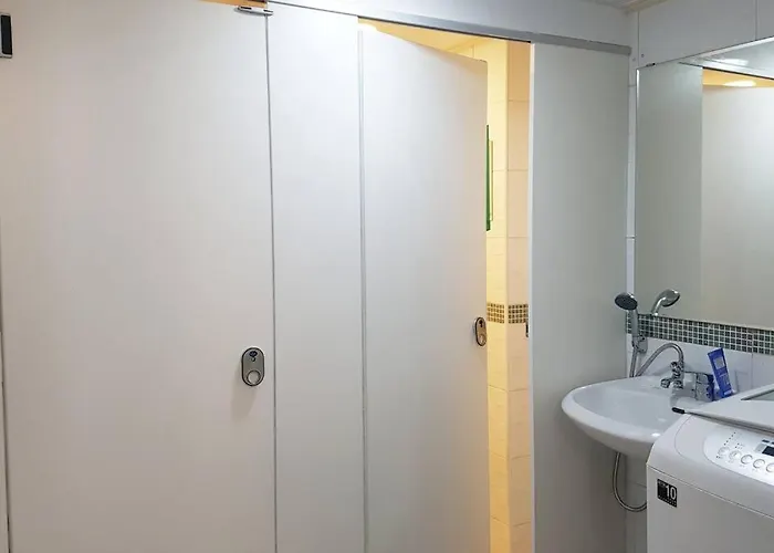 아파트 Heys House 5br Free Parking